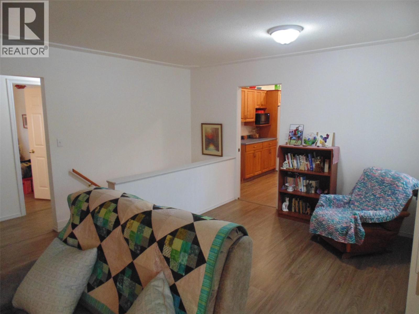 3304 8TH Avenue, Castlegar