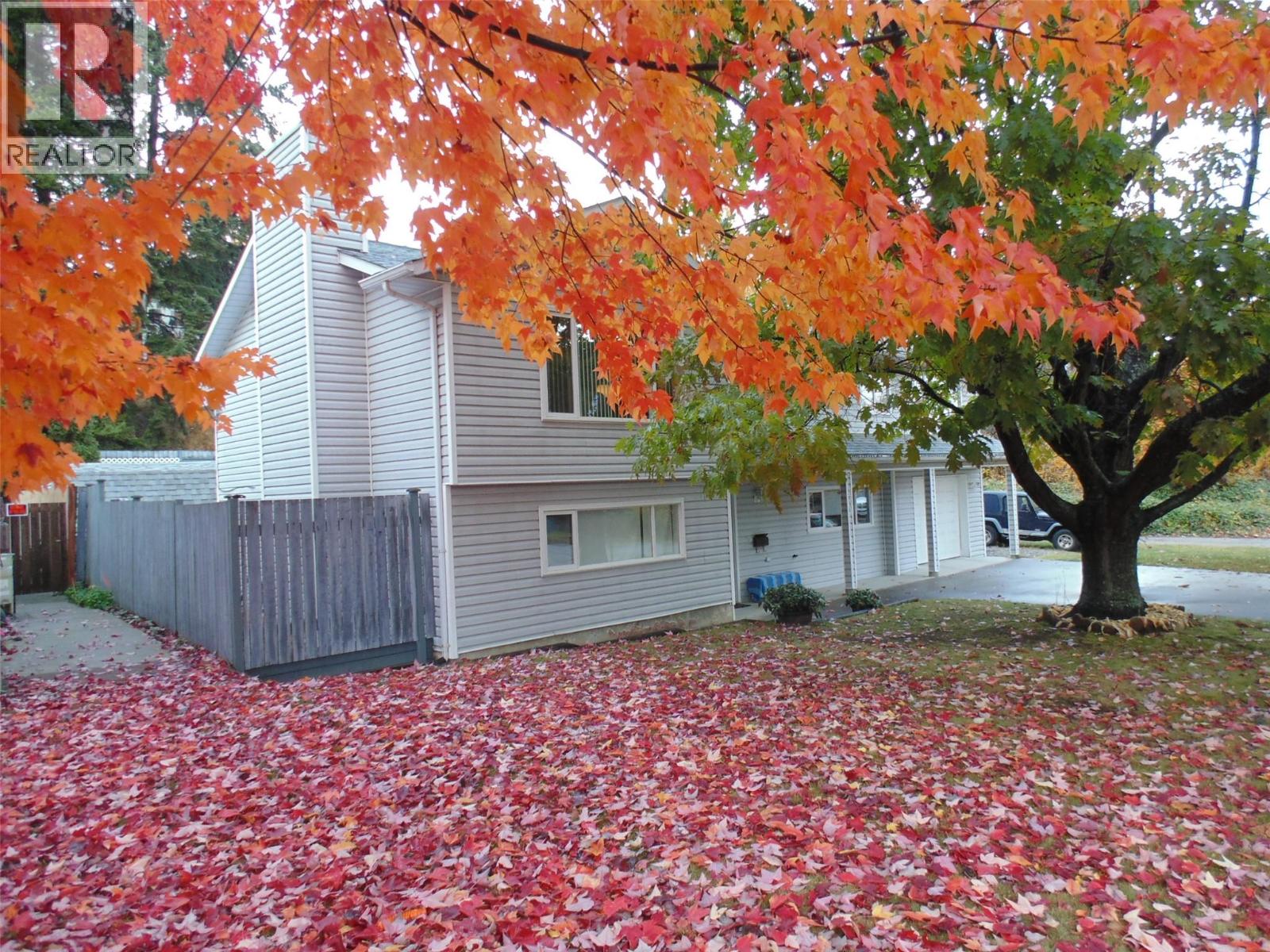 3304 8TH Avenue, Castlegar