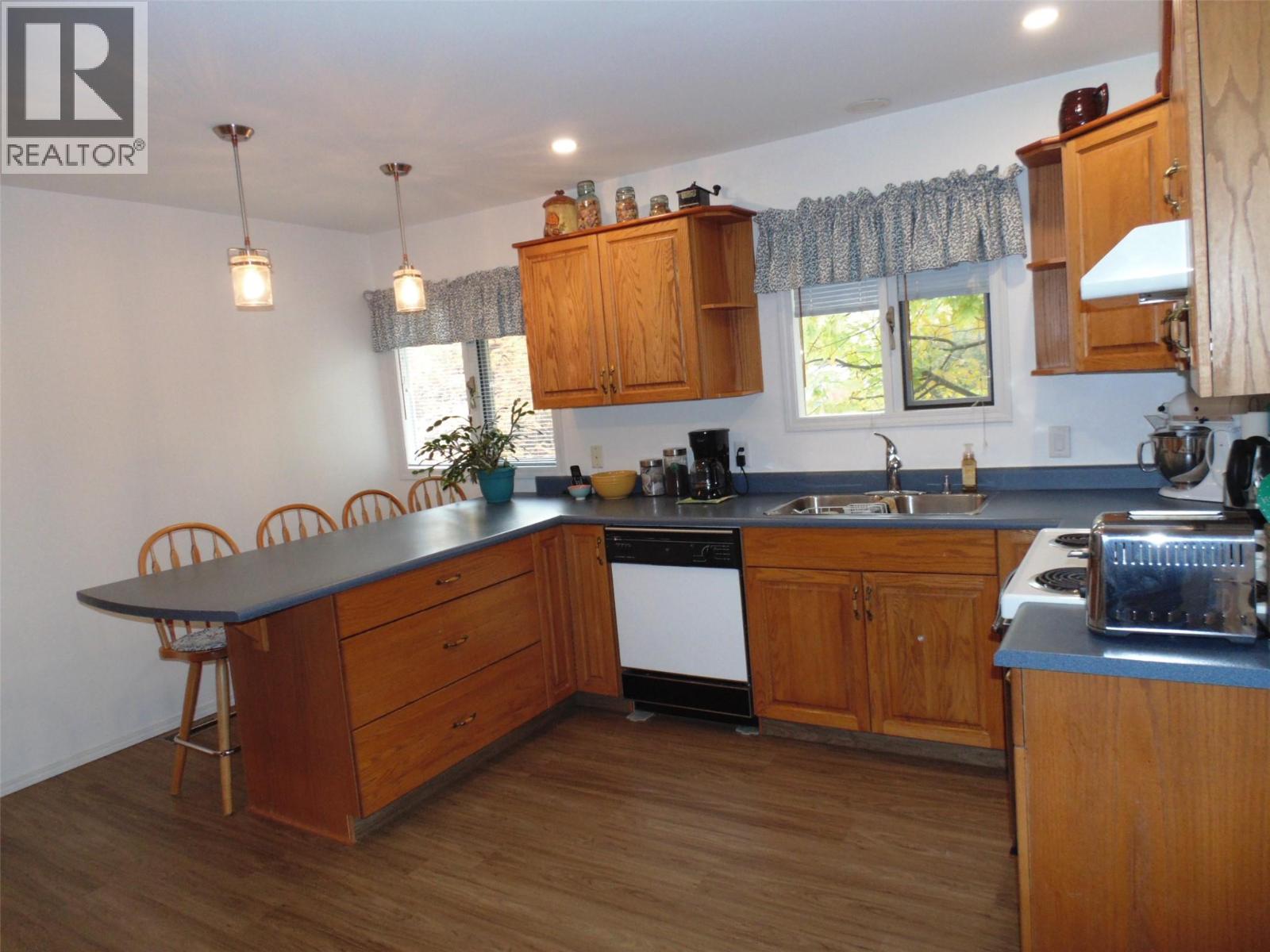 3304 8TH Avenue, Castlegar