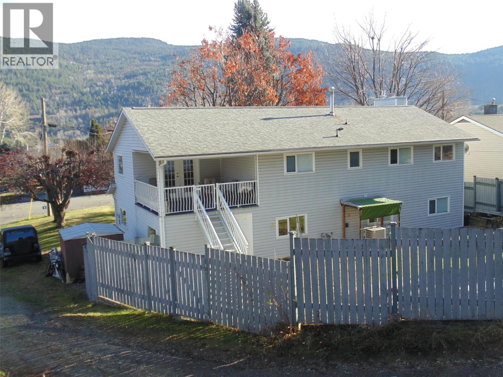 3304 8TH Avenue, Castlegar
