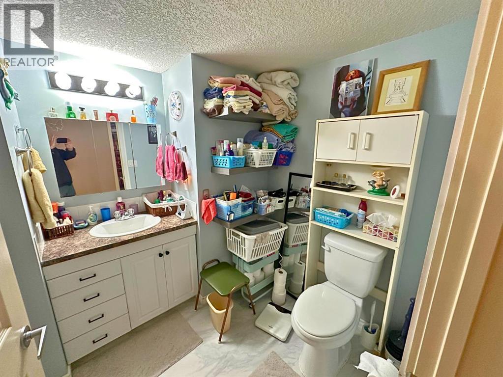 80 Kelloway Crescent, Red Deer