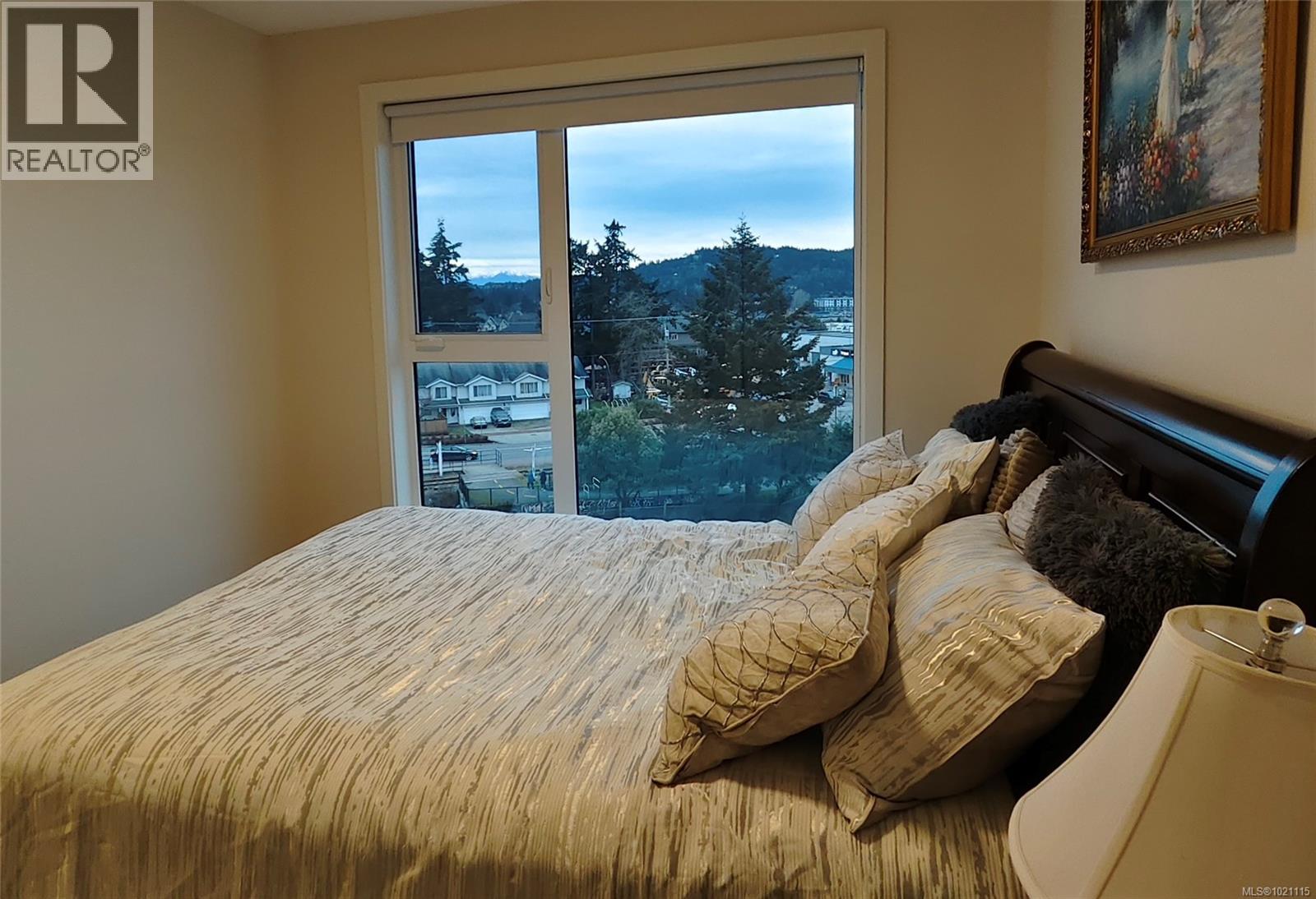 502 815 Orono Avenue, Langford