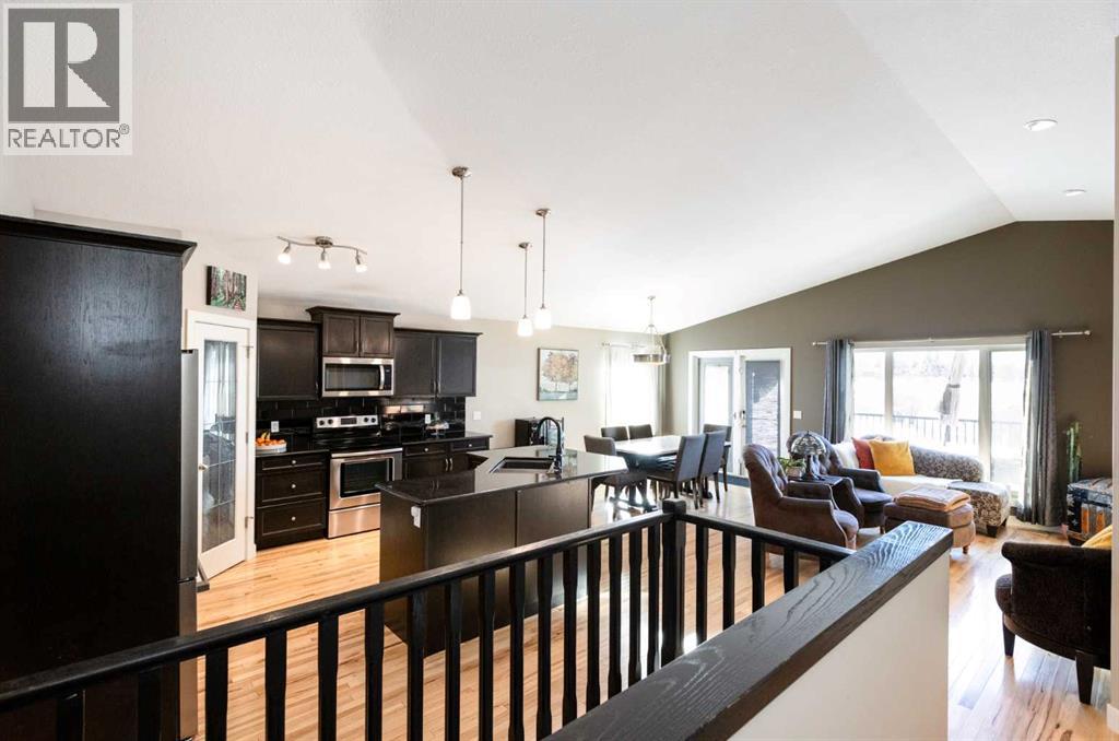 5224 48 Close, Innisfail