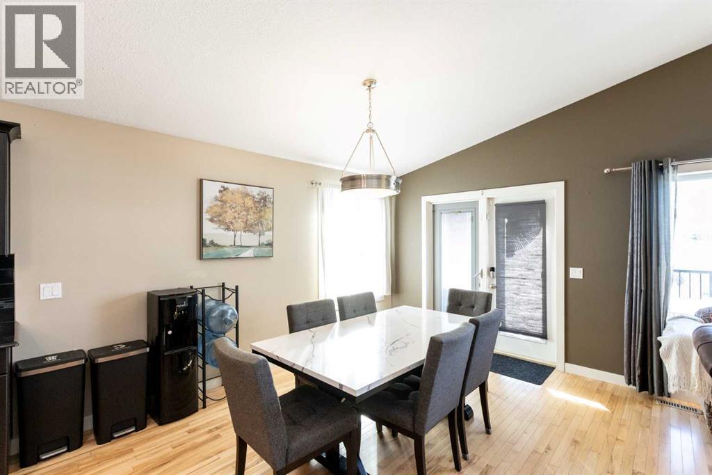 5224 48 Close, Innisfail