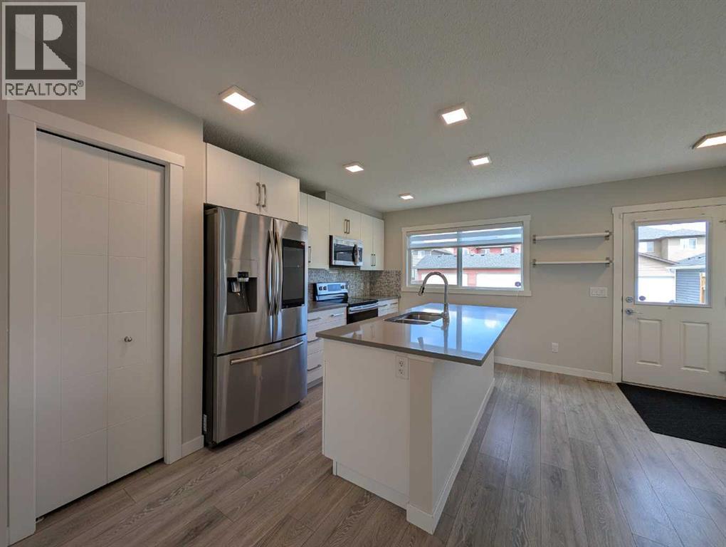 290 Fireside Drive, Cochrane