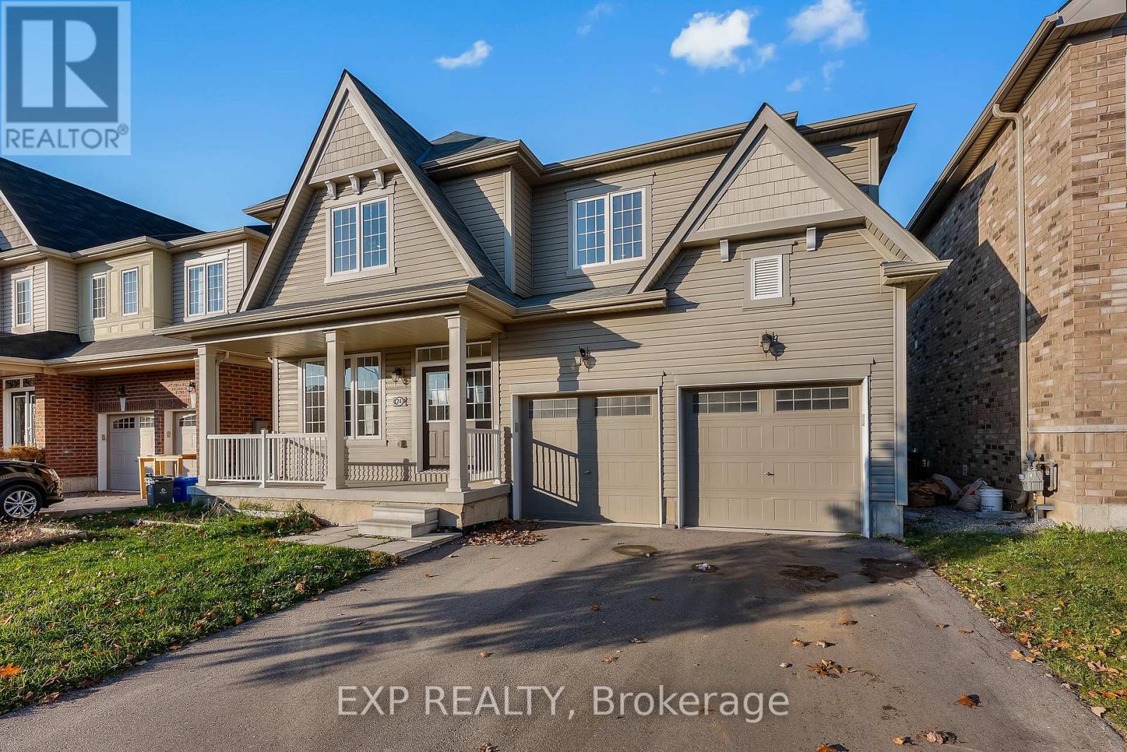 24 ESTHER CRESCENT - Photo 2 of 45, Thorold (Hurricane/Merrittville), Ontario