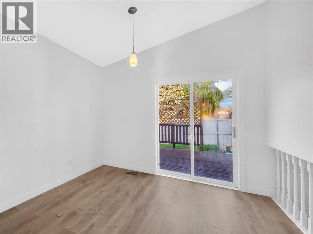 Single Family House 4 Level for Sale in  Shawbrooke Road SW Shawnessy Calgary 