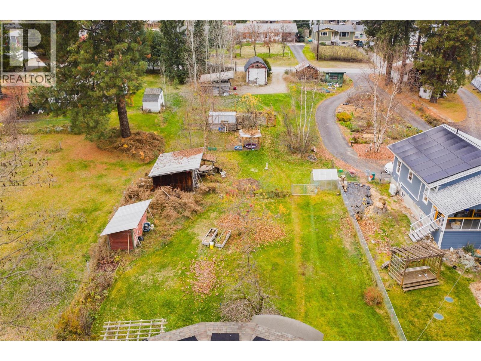 810A 16TH AVENUE - 10