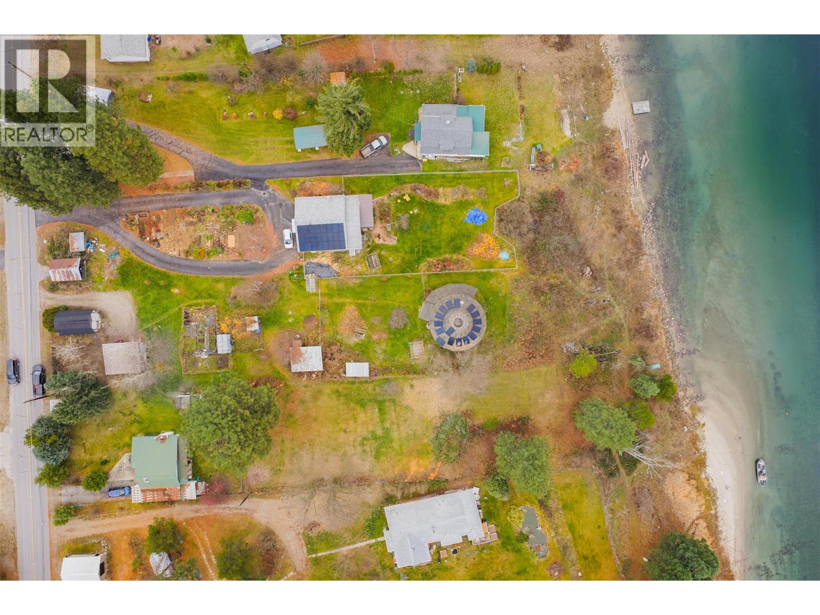 810A 16TH AVENUE - 18