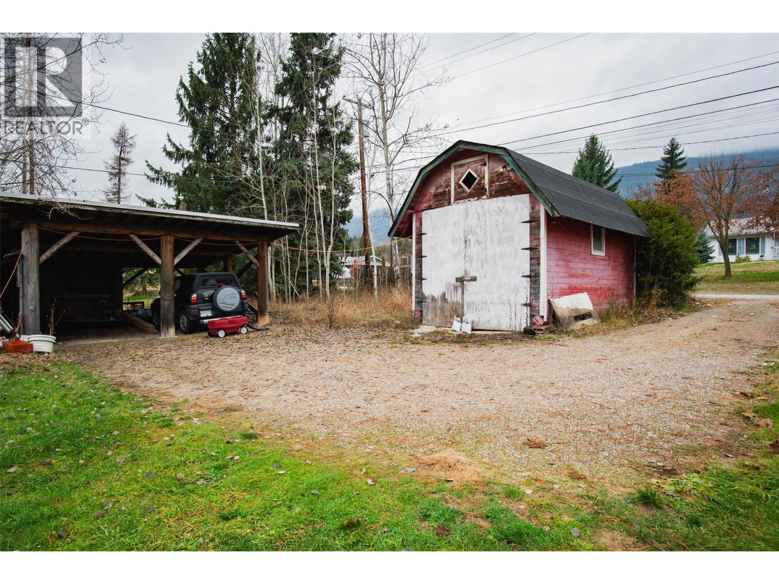 810A 16TH AVENUE - 27