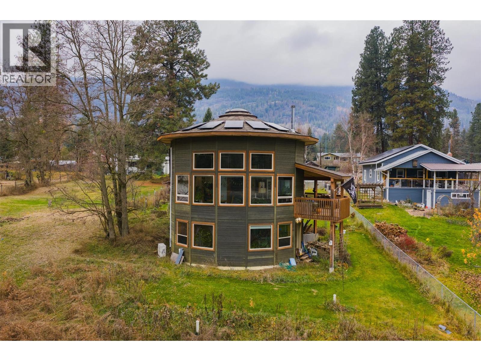 810A 16TH AVENUE - 7