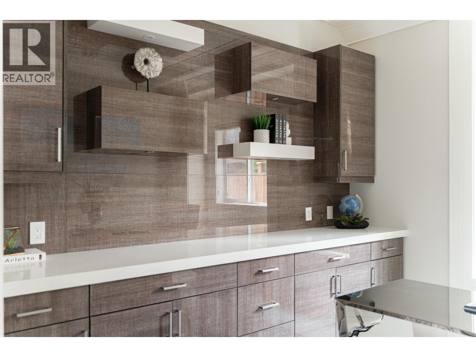 4668 MAHOOD Drive, Richmond