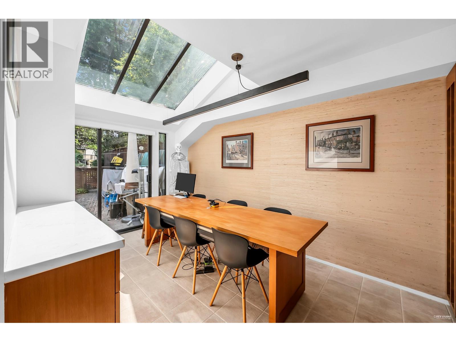 1106 IRONWORK PASSAGE, Vancouver