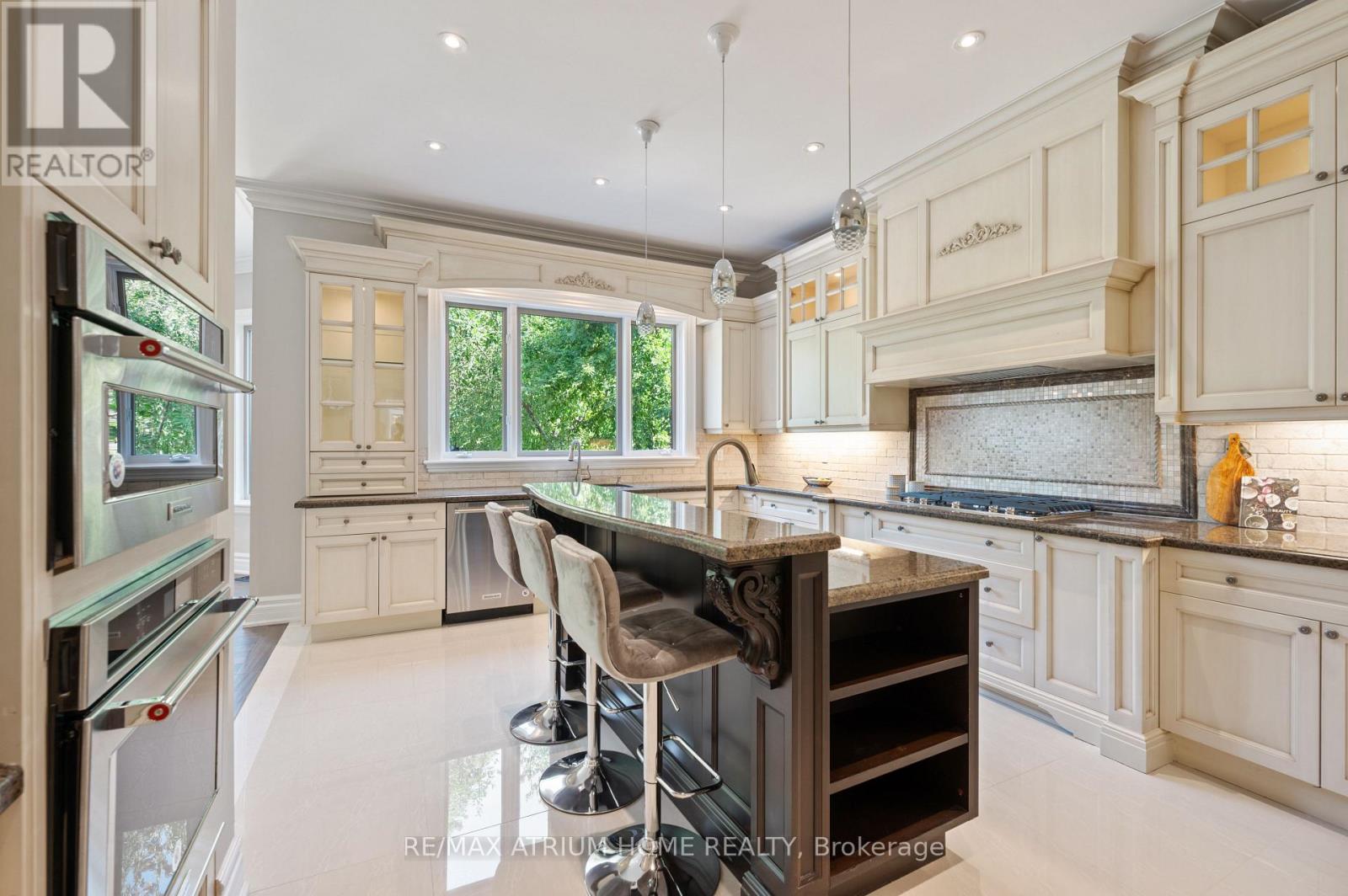 242 PARKVIEW AVENUE - 20