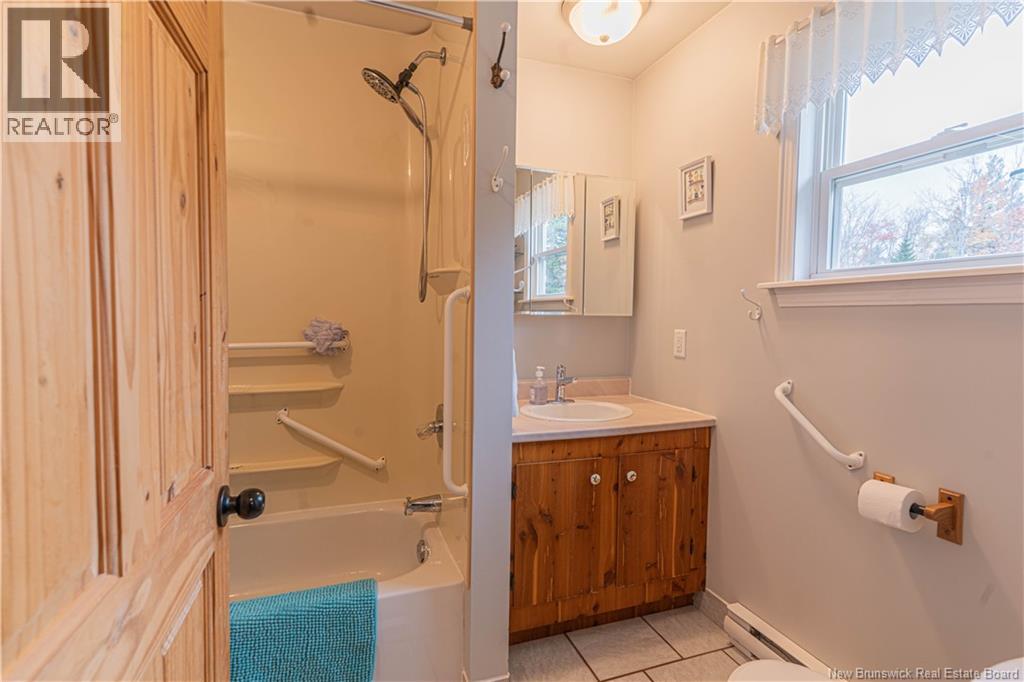 502 Hardwick Road — photo 36