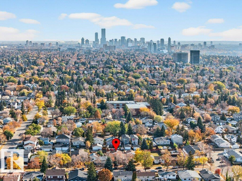 10417 10419 154 ST NW NW, Edmonton