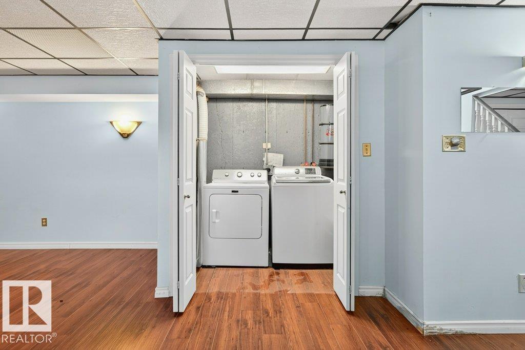 10417 10419 154 ST NW NW, Edmonton