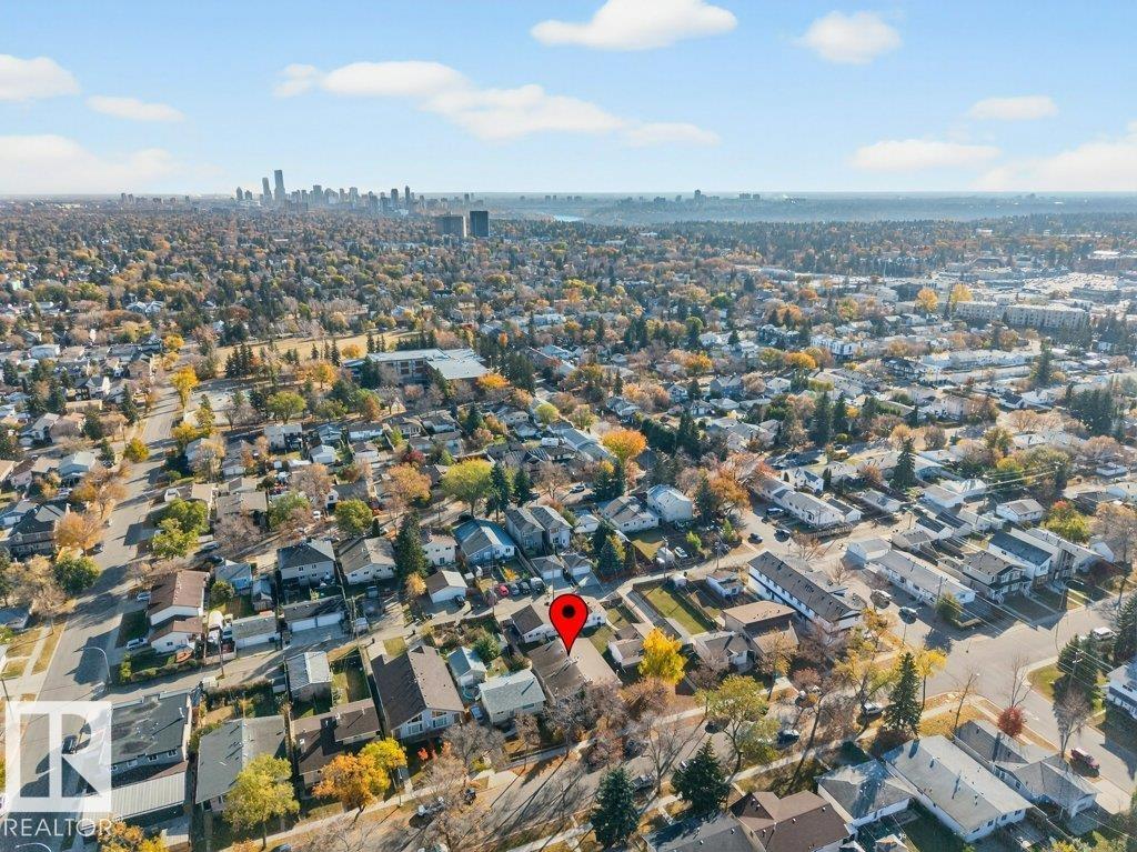 10417 10419 154 ST NW NW, Edmonton