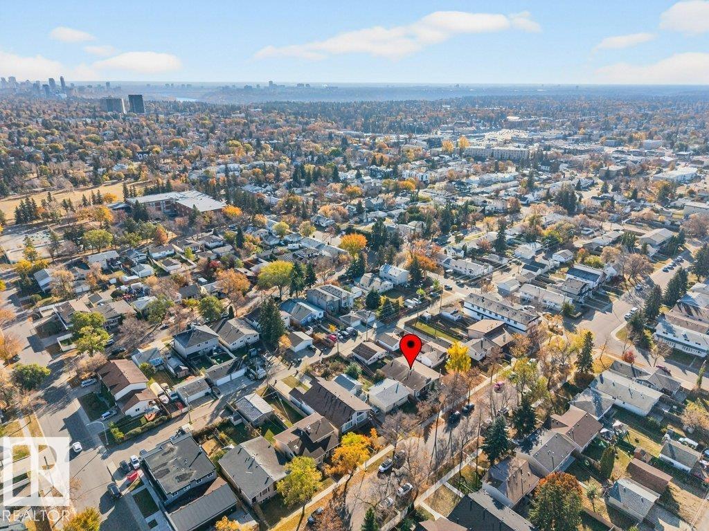 10417 10419 154 ST NW NW, Edmonton