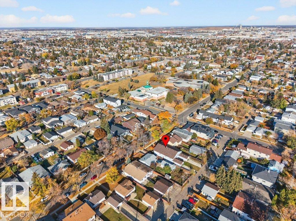 10417 10419 154 ST NW NW, Edmonton