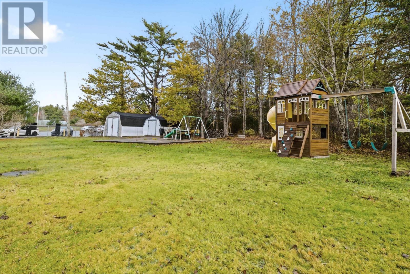 Property 29 of 46 of 643 Highway 1