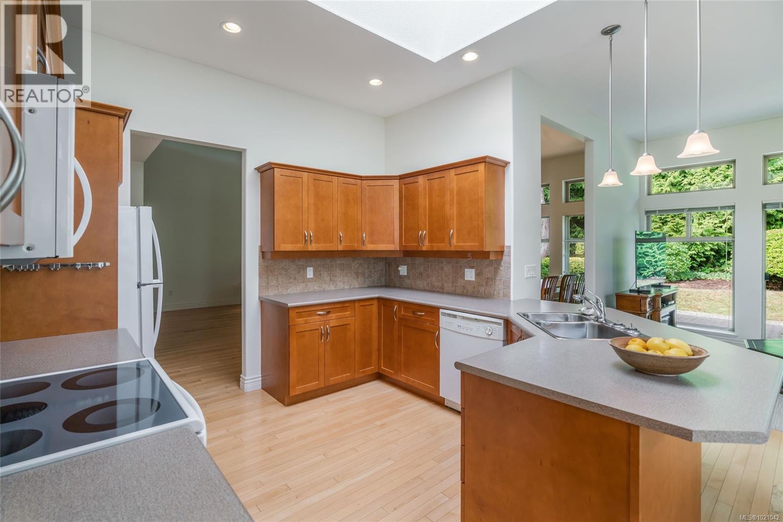 1267 Roberton Blvd, French Creek