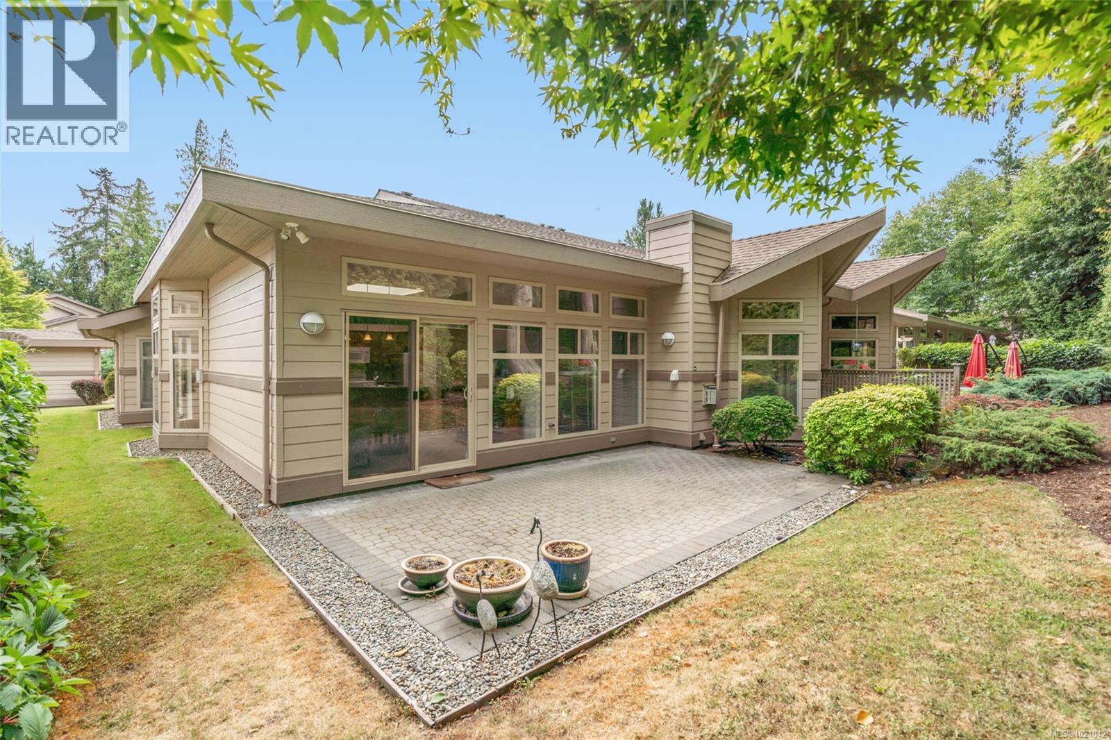 1267 Roberton Blvd, French Creek