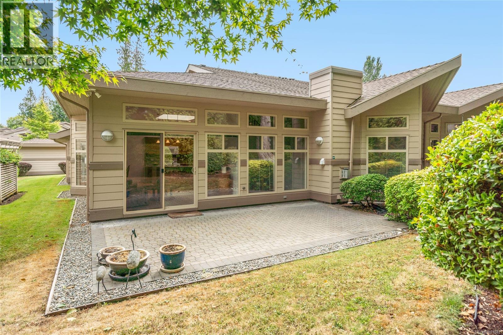 1267 Roberton Blvd, French Creek