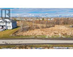 6810 Still Meadow Way, Ottawa, ON K4P0G7 Photo 8