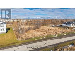 6810 Still Meadow Way, Ottawa, ON K4P0G7 Photo 9