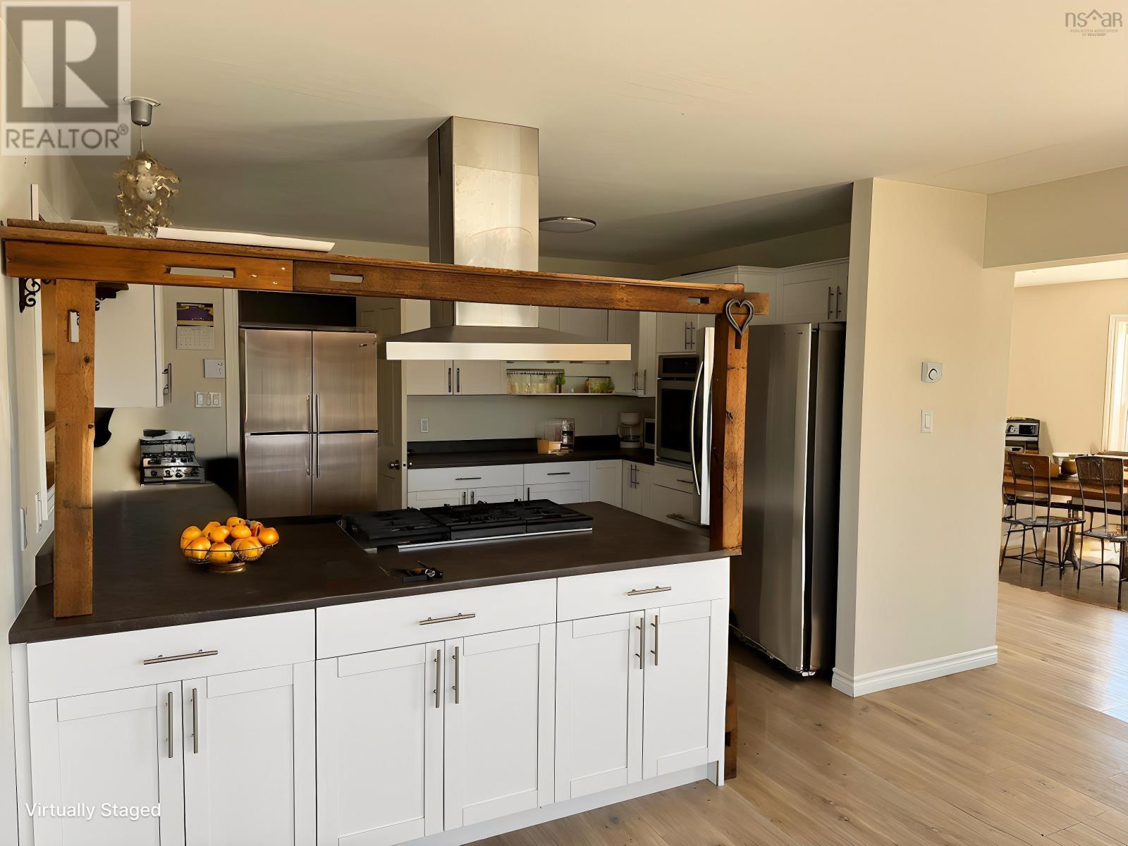 Property 24 of 35 of 242 Rodney Drive