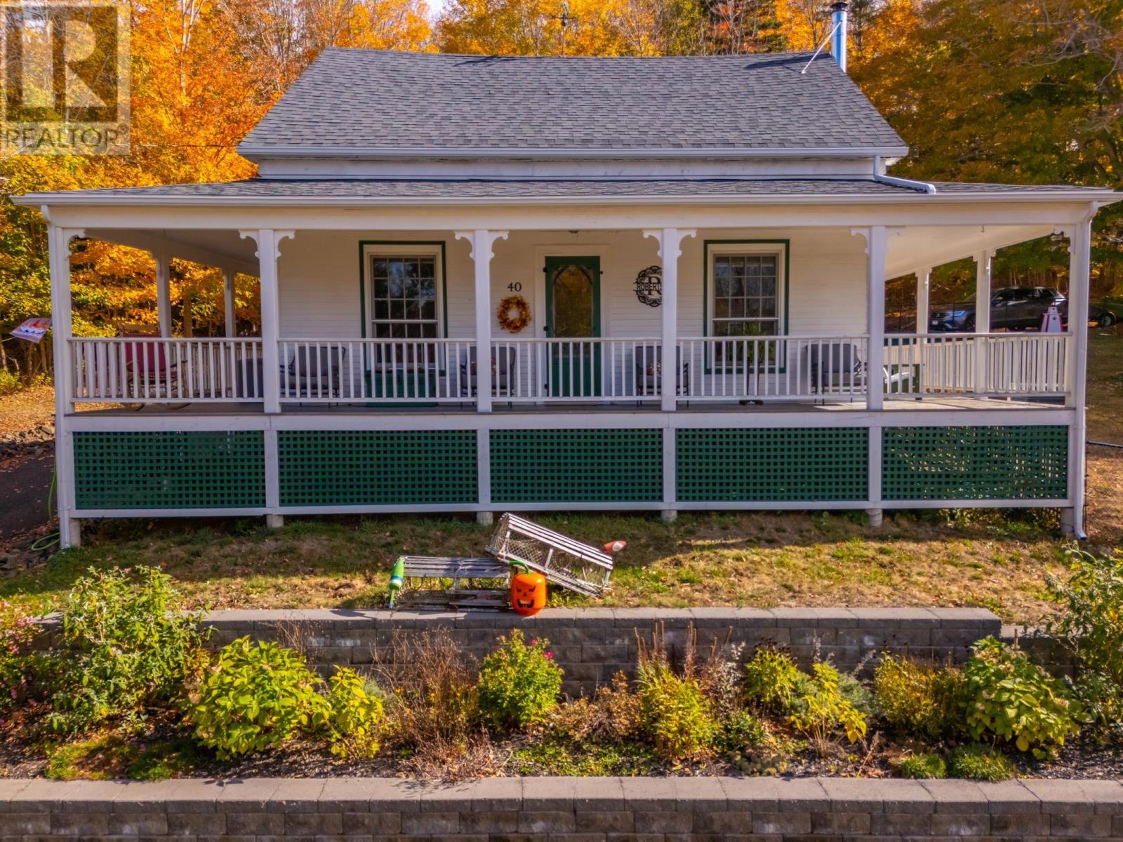 Property 44 of 50 of 40 Chute Road