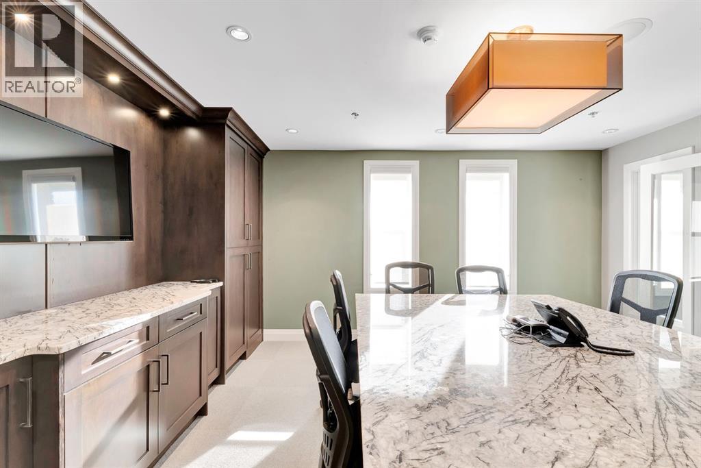 216 40 Avenue NE, Calgary, Alberta