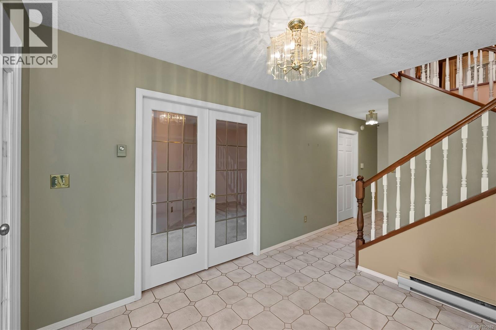  4335 Emily Carr Drive, Saanich