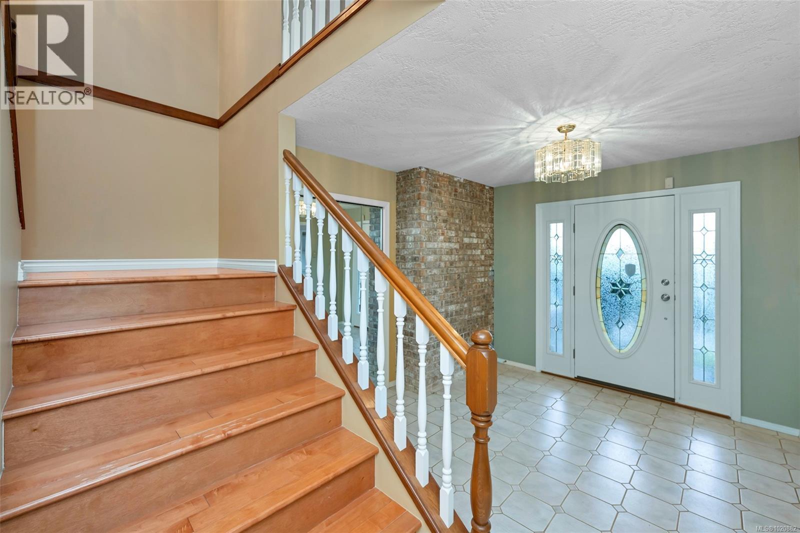  4335 Emily Carr Drive, Saanich