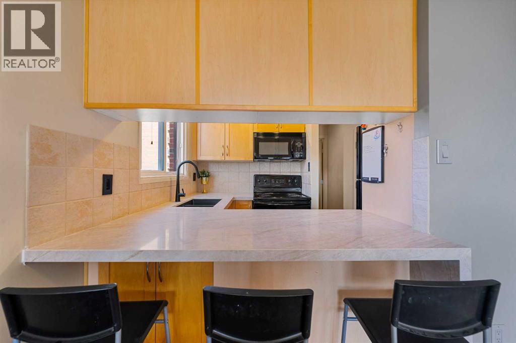 Single Family House for Sale in    Avenue SW Beltline Calgary 