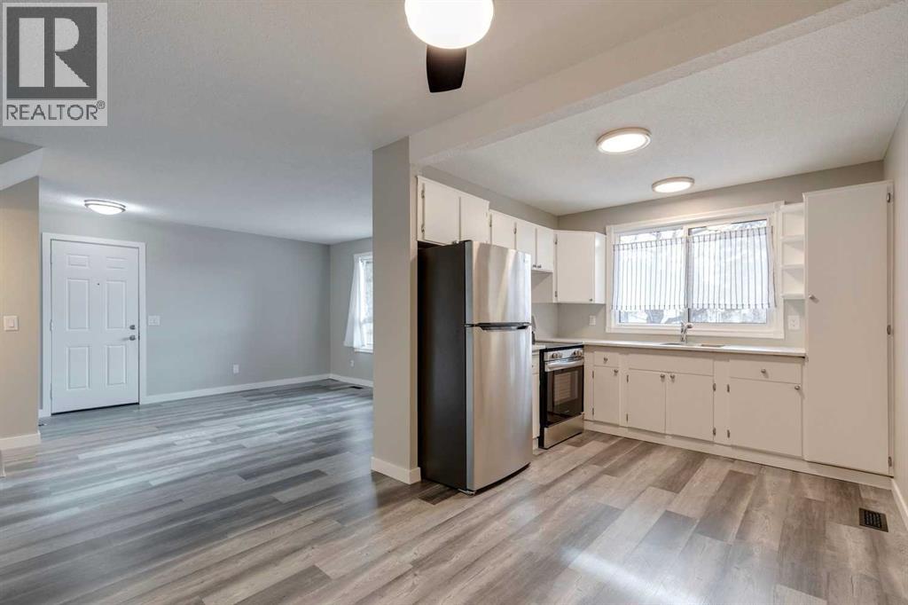 Single Family House for Sale in   Manora Place NE Marlborough Park Calgary 