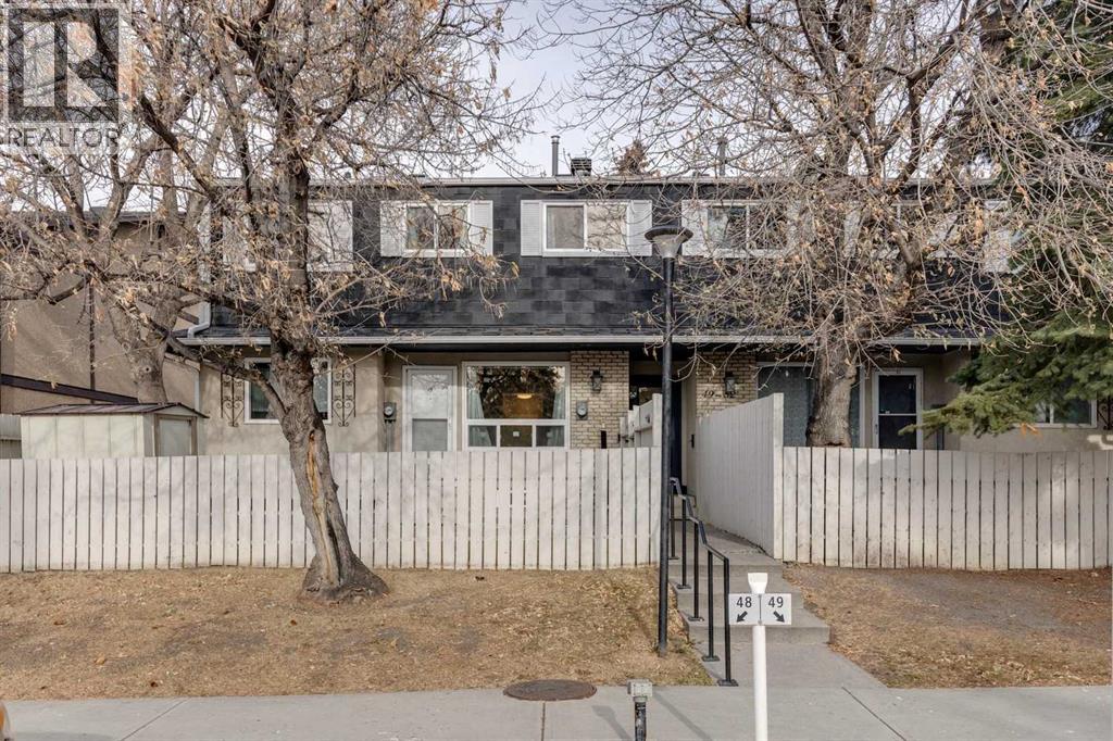 Single Family House for Sale in   Manora Place NE Marlborough Park Calgary 