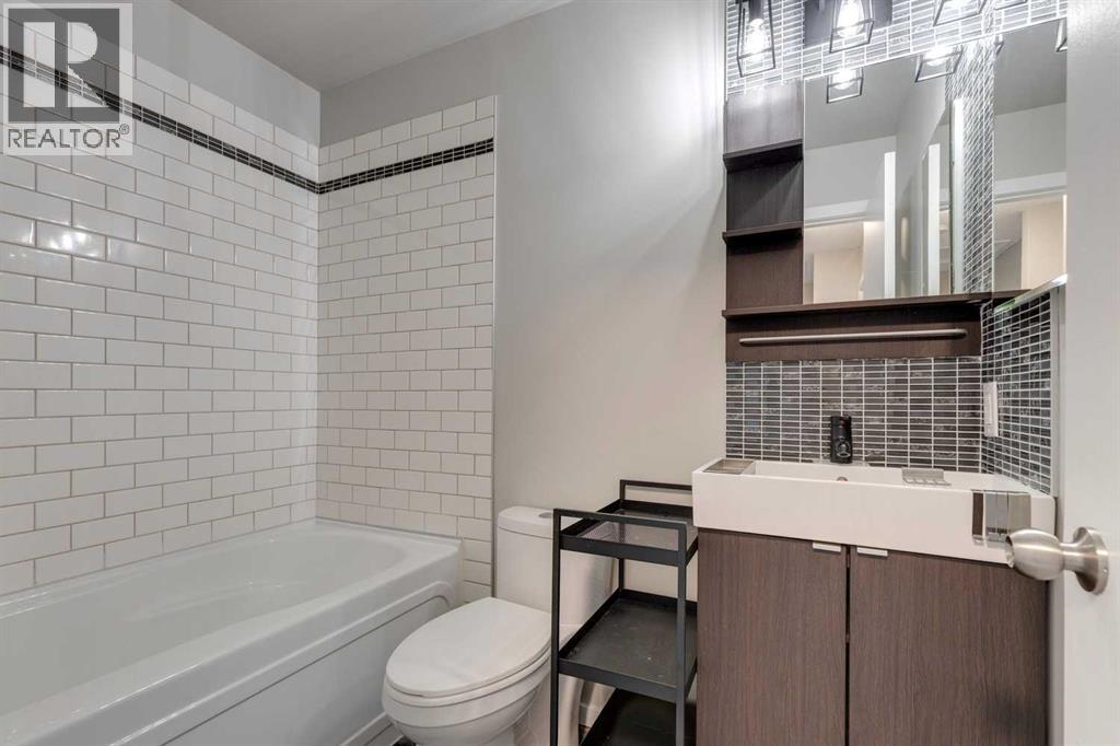 Single Family House for Sale in   Manora Place NE Marlborough Park Calgary 