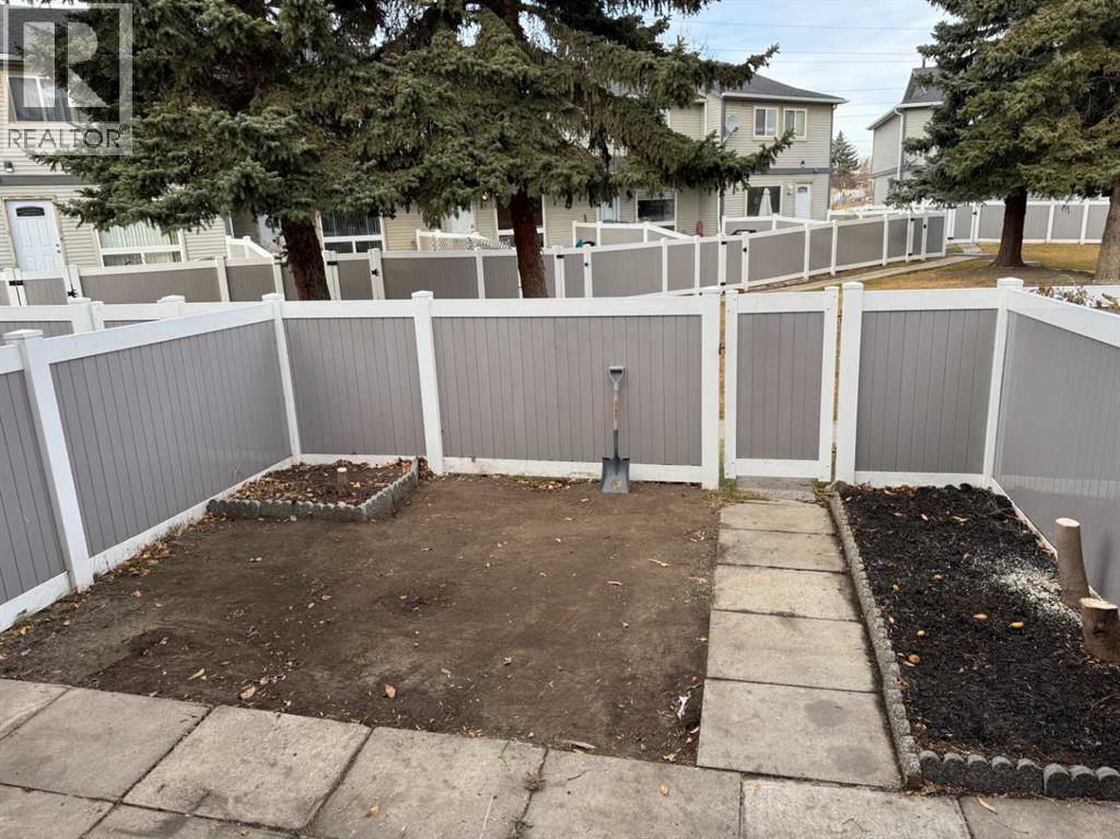 Single Family House for Sale in   Erin Mount Crescent SE Erin Woods Calgary 