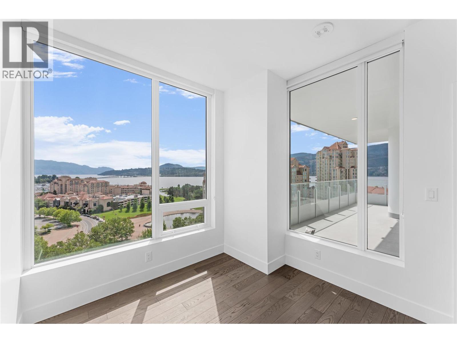 2205 1181 Sunset Drive, Kelowna