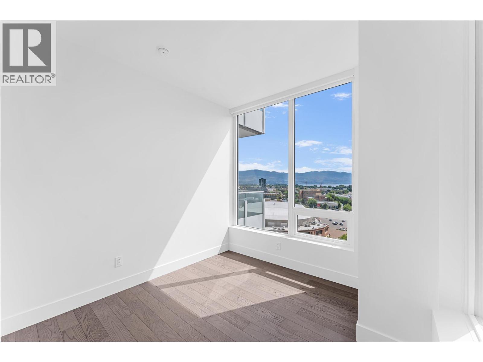 2205 1181 Sunset Drive, Kelowna