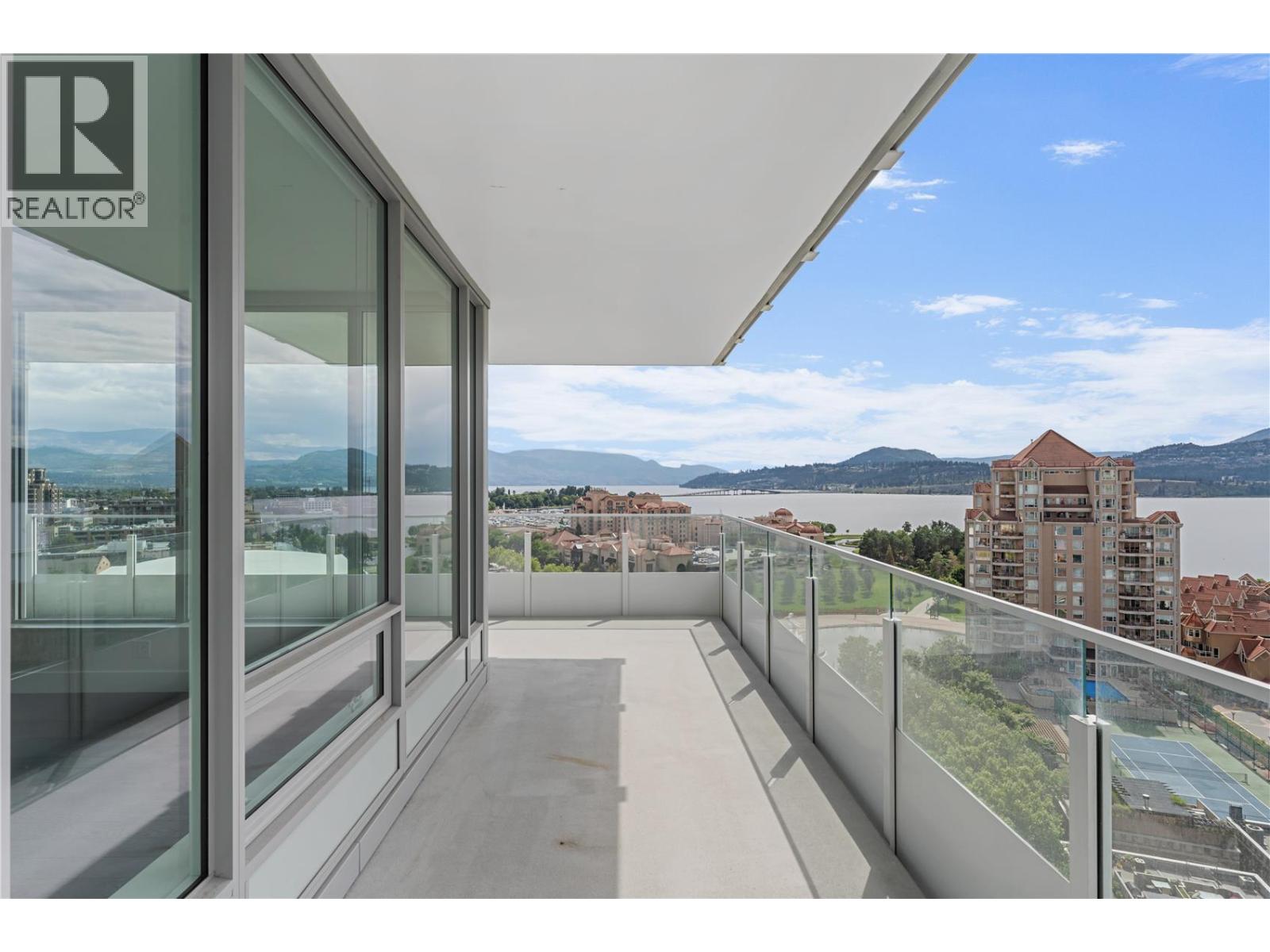 2205 1181 Sunset Drive, Kelowna