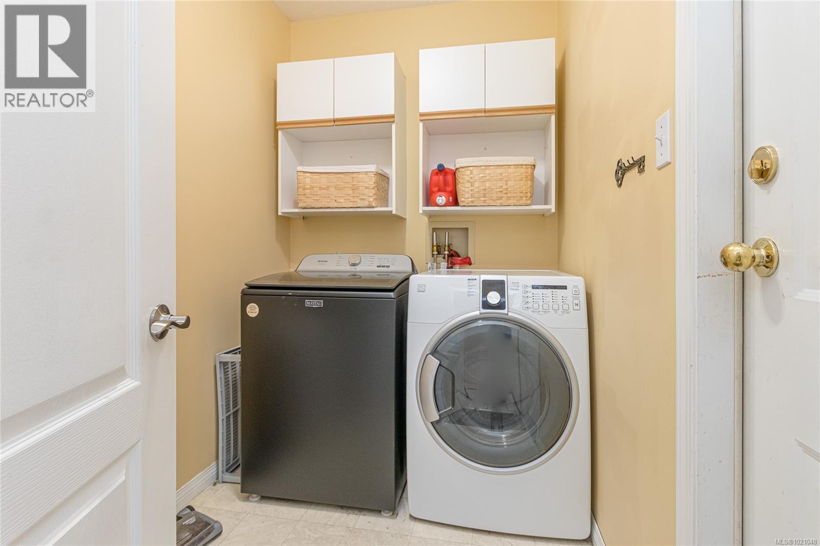 #128 635 Blenkin Ave - 32