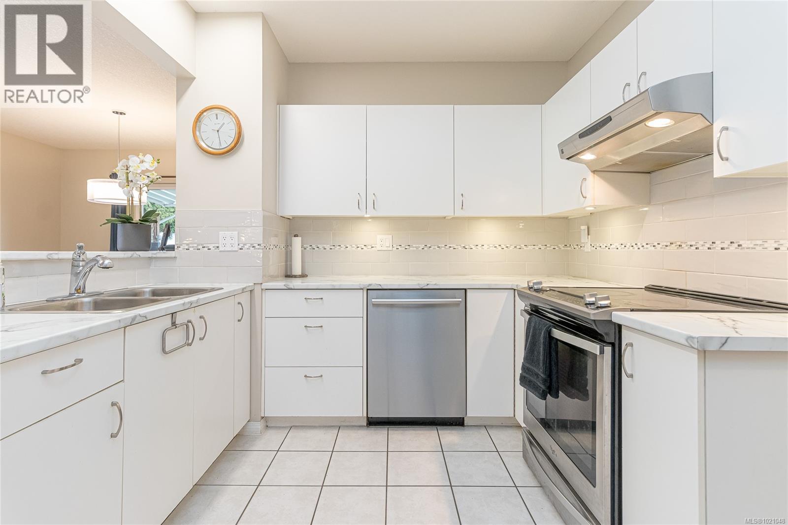 128 635 Blenkin Ave, Parksville