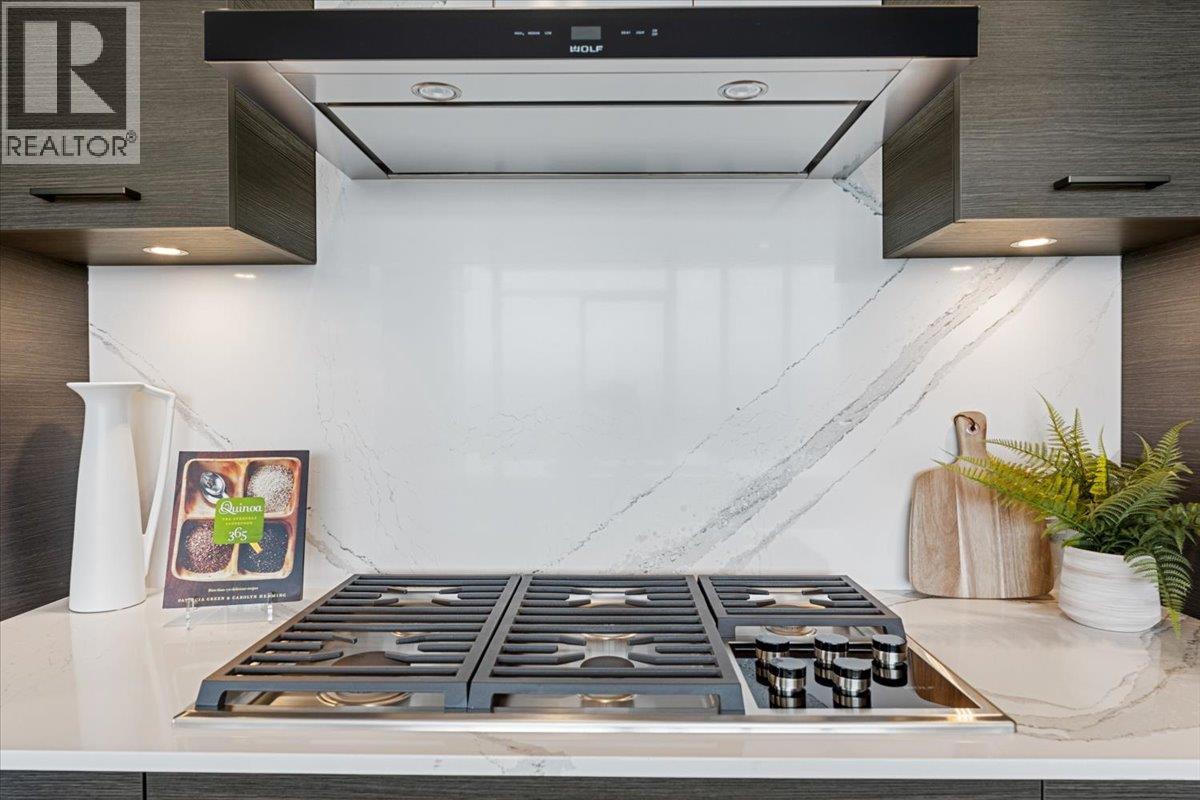 2701 1181 Sunset Drive, Kelowna