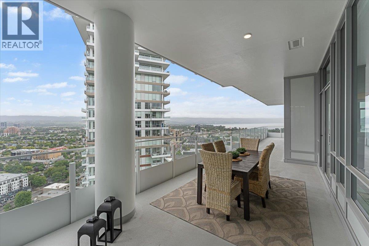 2701 1181 Sunset Drive, Kelowna