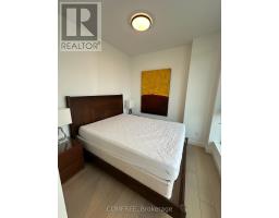 2305 - 81 Wellesley Street E, Toronto, ON M4Y0C5 Photo 7