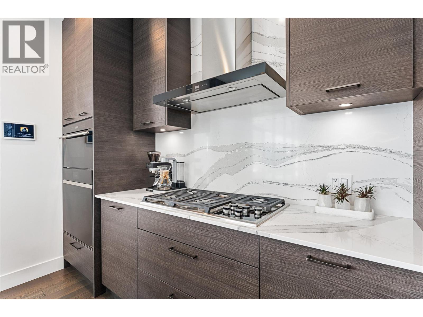 3302 1191 Sunset Drive, Kelowna