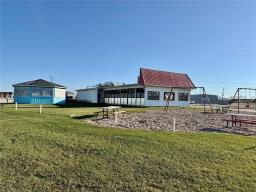 373 North Front Drive, Steinbach, MB R5G1P2 Photo 23